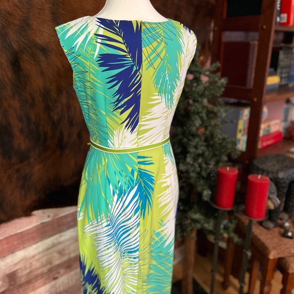 Green & Blue Floral Maggy L Dress - Picture 4 of 5